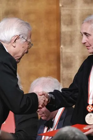 ‘Er zijn maar weinig mensen niet ‘recupereerbaar’’: komt de ‘Nobelprijs voor de kunsten’ te snel voor Anne Teresa De Keersmaeker?